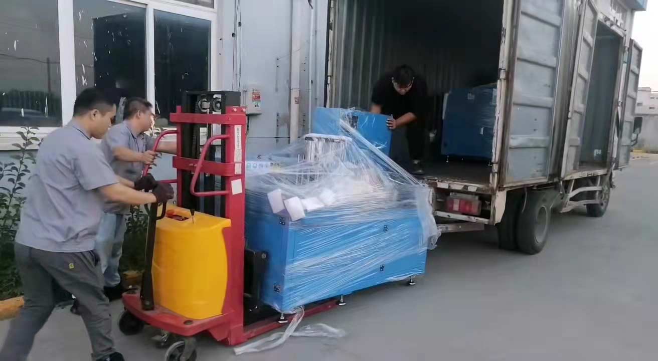 全自動切鋁機發(fā)貨1