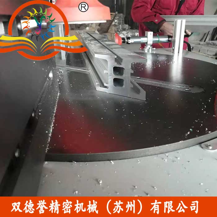 鋁型材任意角度鋸床 鋁型材任意角度鋸床