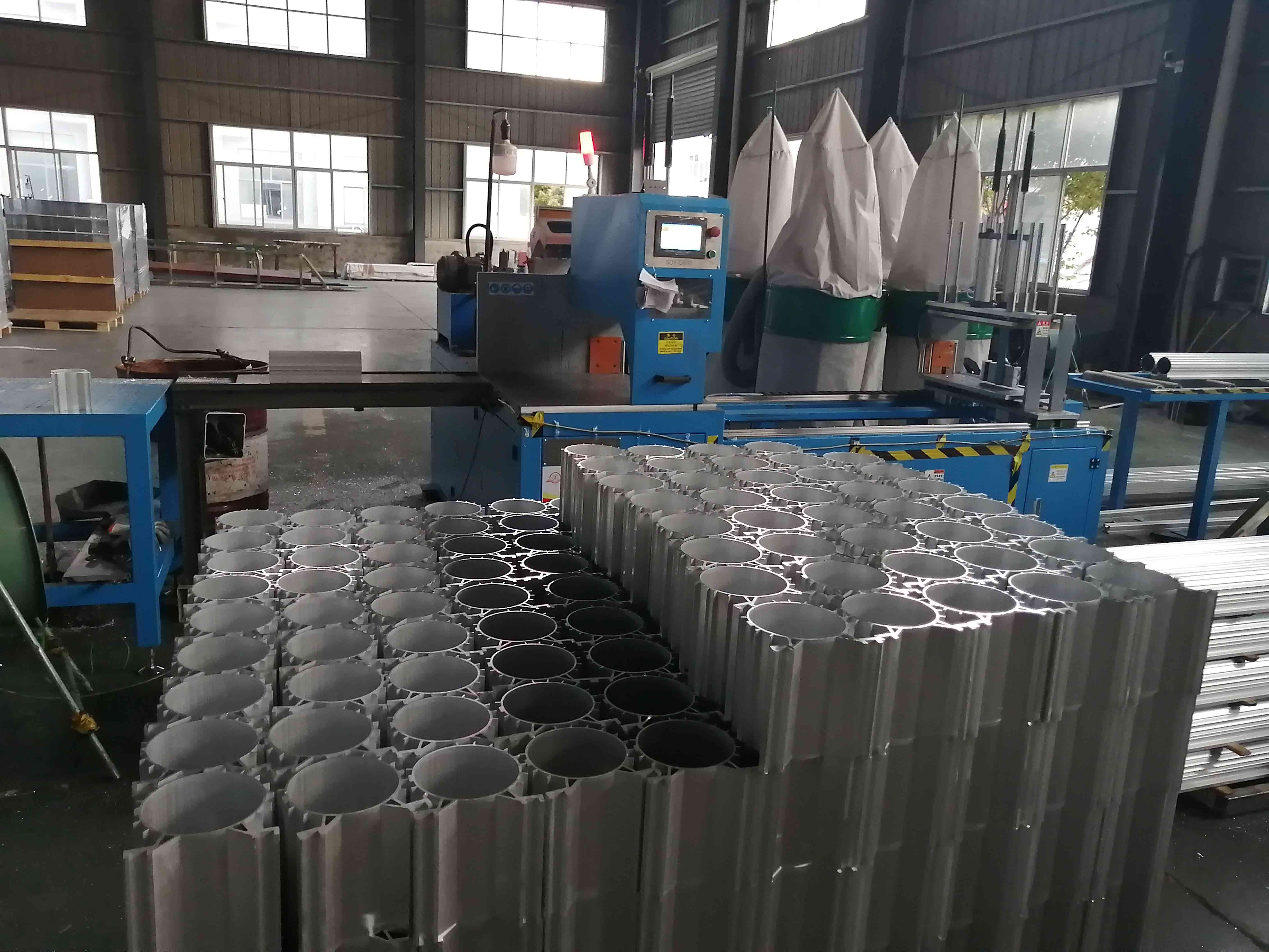 電動機外殼切割-800設(shè)備5 電動機外殼切割-800設(shè)備5