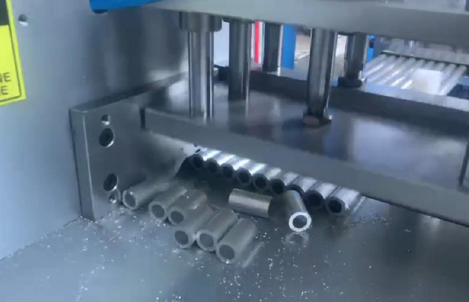 鋁管切割機(jī)型號(hào)的選擇，方形、圓形、薄壁/厚壁鋁管鋸切有講究